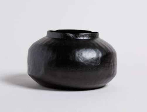 Centro de Mesa Bhima Negro Bajo 24,5 x 12